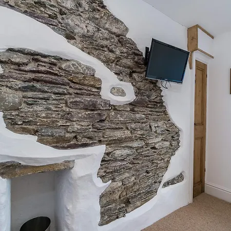 Jessamine: Restored Fisherman'S Cottage Close To Looe'S Harbour Exterior photo