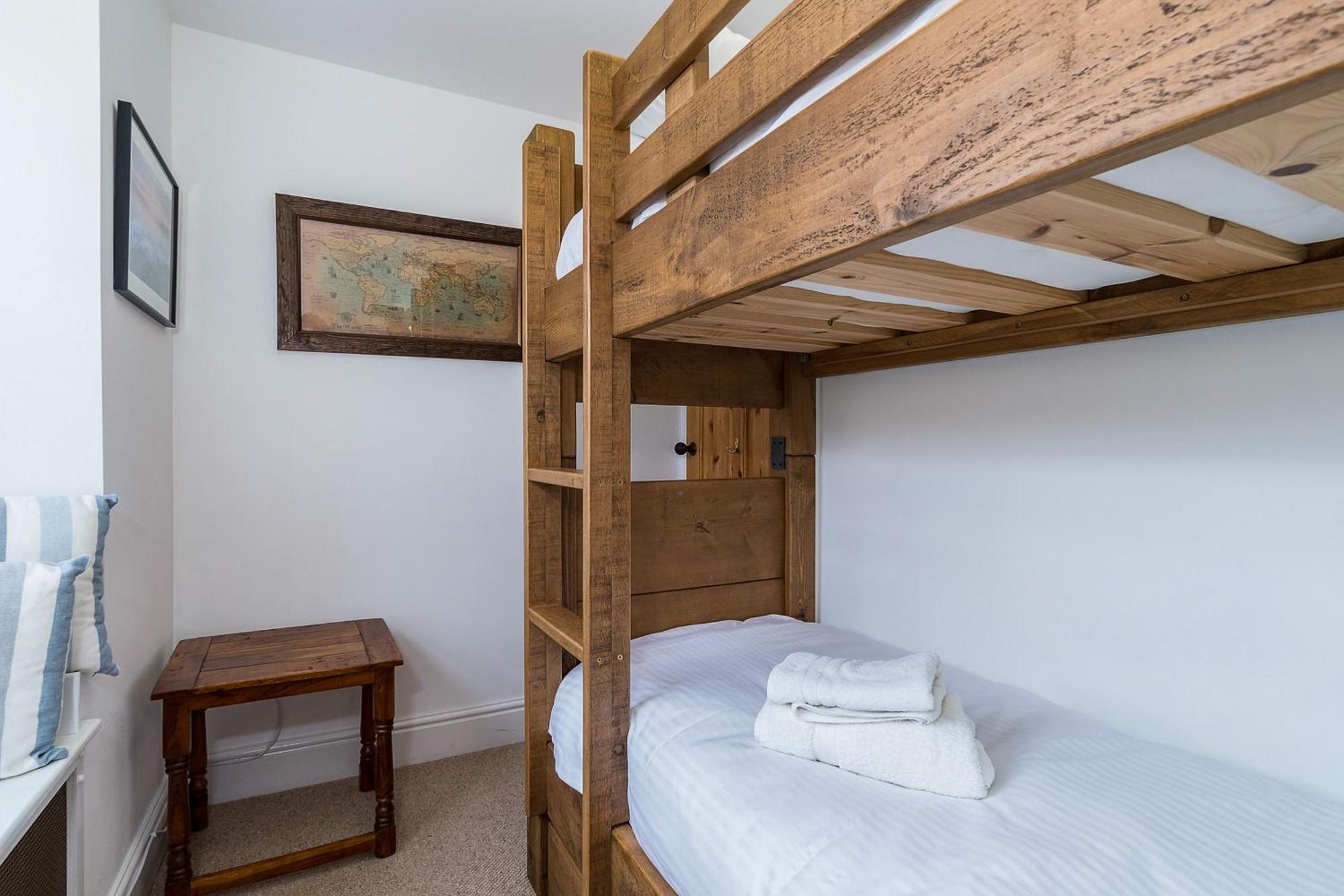 Ferienhaus Jessamine: Restored Fisherman's Close To Looe's Harbour *